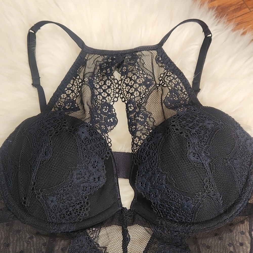 Adore Me Black Lace Mesh Bustier - Picture 3 of 5